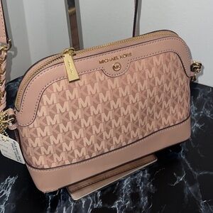 MICHAEL KORS Signature Jet Set Charm Small Dome Pink Crossbody NWT- MINOR DAMAGE